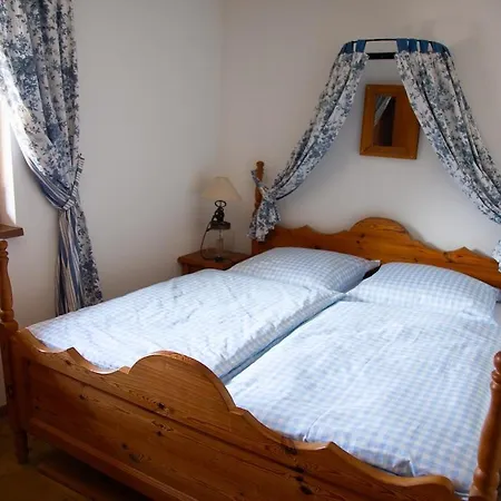 Stylish With Balcony *