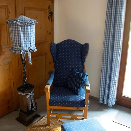 Stylish With Balcony Апартаменты