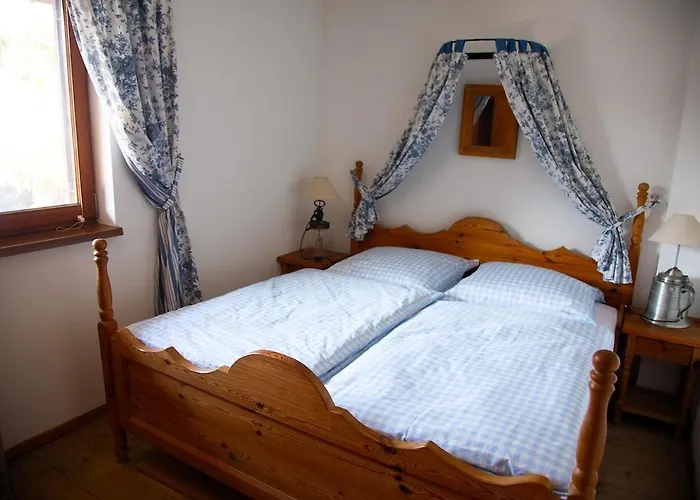 Stylish With Balcony *